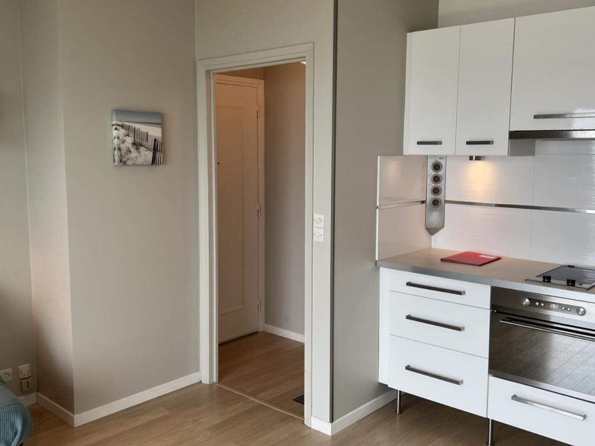 Studio En Centre-Ville De Cabourg Avec Balcon Et Parking - Fr-1-487-345 Luaran gambar
